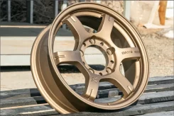 RAYS Gram Lights 57JX. 5.5x16", 5x139.7, ET20, �� 108,1���. ��� ����� �� �������� ����