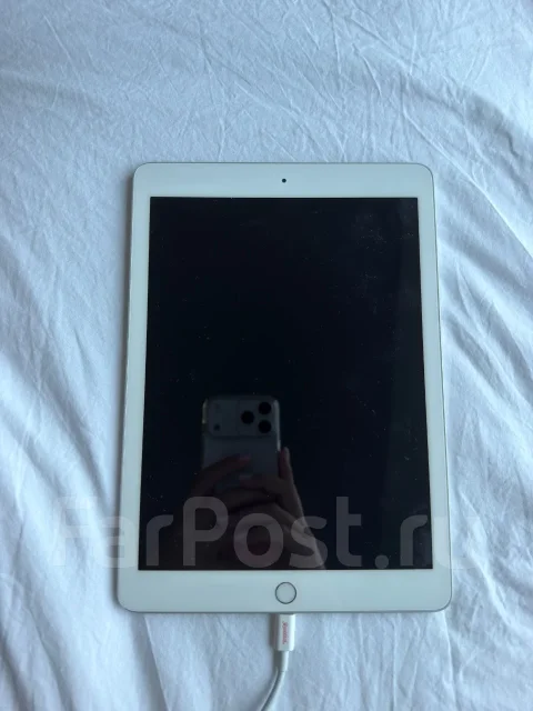 Apple iPad 6. 9.7 ������, ������ 128 �� ����