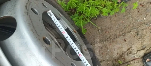 Volvo. 6.75x17.5", 8x275, ET32, �� 220���. ����