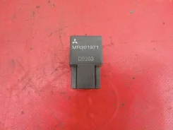 ���� MMC Delica D:5, Chariot, Chariot Grandis 11279410376 MR301971 ����