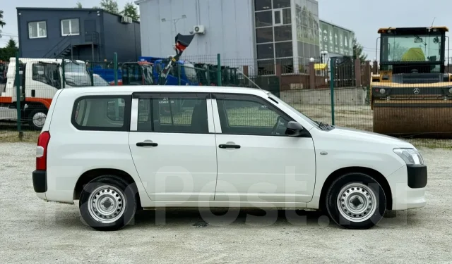 Toyota Probox. �������, ��������, 1.3 (95��.�.), ������, 168 000����. �� ����