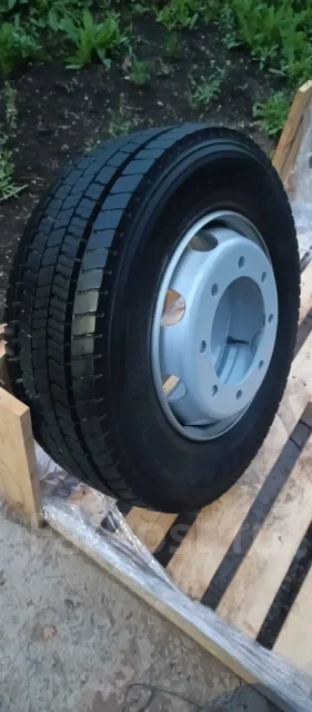 Volvo. 6.75x17.5", 8x275, ET32, �� 220���. ����