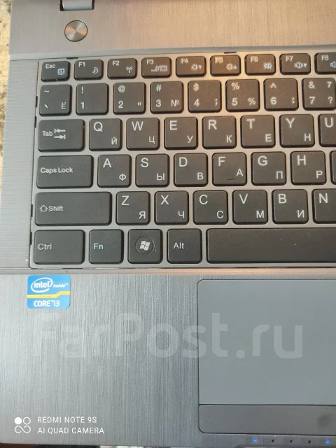 DNS. 14", 1,9����, ��� 4 ��, ���� 500���, WiFi: 1, Bluetooth: 1, ����������� �� 1��. ����
