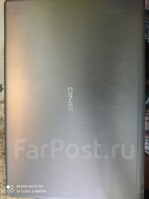 DNS. 14", 1,9����, ��� 4 ��, ���� 500���, WiFi: 1, Bluetooth: 1, ����������� �� 1��. ����
