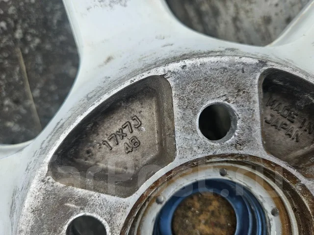 AVS Model 6. 7.0x17", 5x100, ET48, �� 73,1���. ����