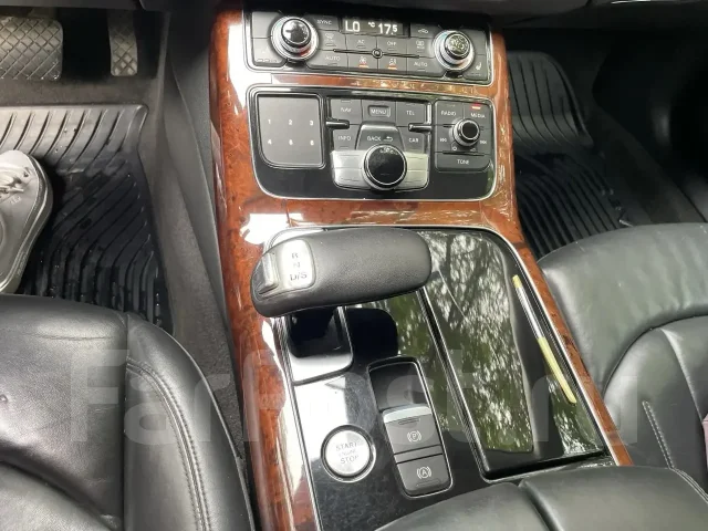 Audi A8. �������, 4wd, 3.0 (290��.�.), ������, 179����. �� ����