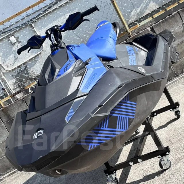 BRP Sea-Doo Spark Trixx. 2022 ���. ��� ����� �� ������������ ����