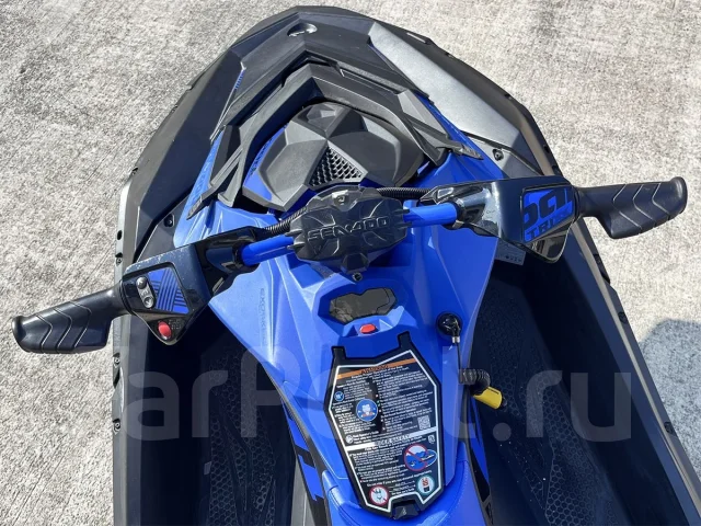 BRP Sea-Doo Spark Trixx. 2022 ���. ��� ����� �� ������������ ����