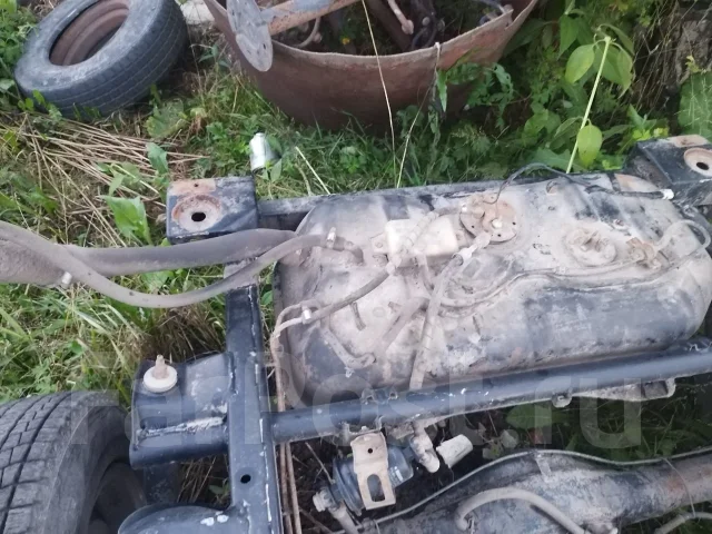 Suzuki Escudo. TA 01 W, G16A ����