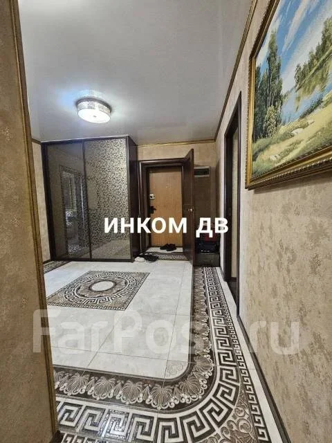 4-���������, ����� ������� ����� 28. ������������, ���������, 106,6���.��., 7/10 ���� ����