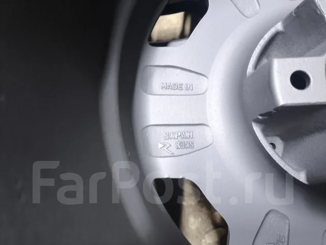 Runs. 8.0x16", 5x114.3, ET10, �� 72���. ����