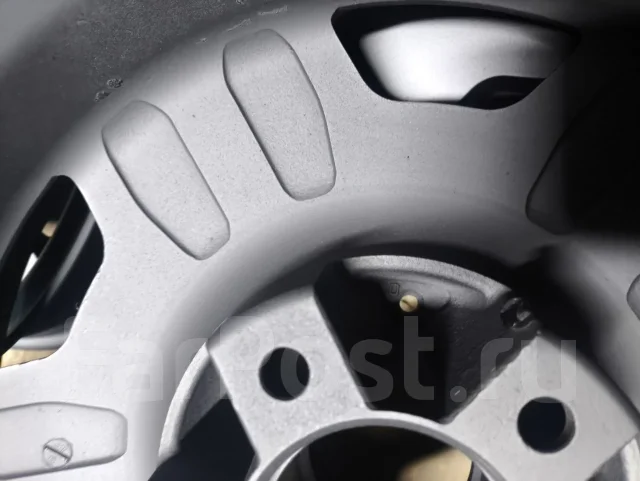 Runs. 8.0x16", 5x114.3, ET10, �� 72���. ����