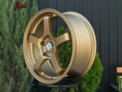 Advan Racing GT. 7.5x17", 5x114.3, ET38, �� 73,1���. ����