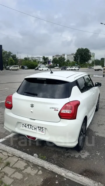 Suzuki Swift. �������, ��������, 1.0 (102��.�.), ������, 125 824����. �� ����