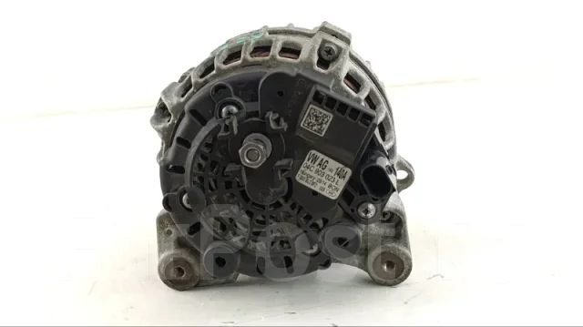 ��������� AUDI A3 2013 04C903023L 8V CXSA 04C903023L ����