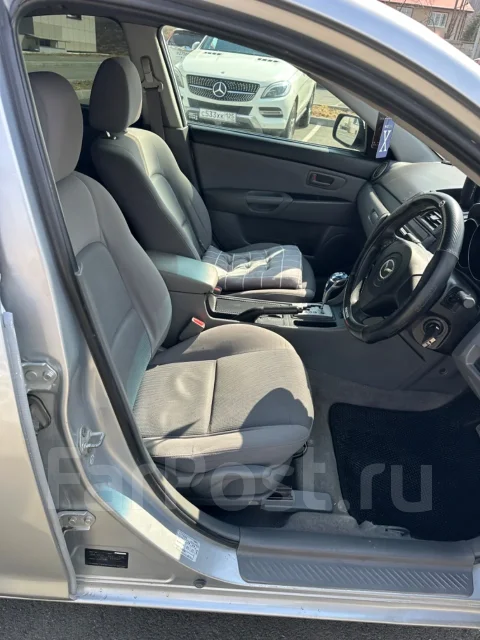 Mazda Axela. �������, ��������, 1.5 (114��.�.), ������, 65����. �� ����