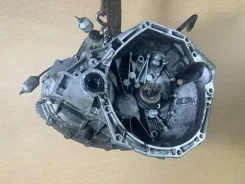 ��� ������������ (����) 6-����������� Renault Scenic 2007 3667 ����