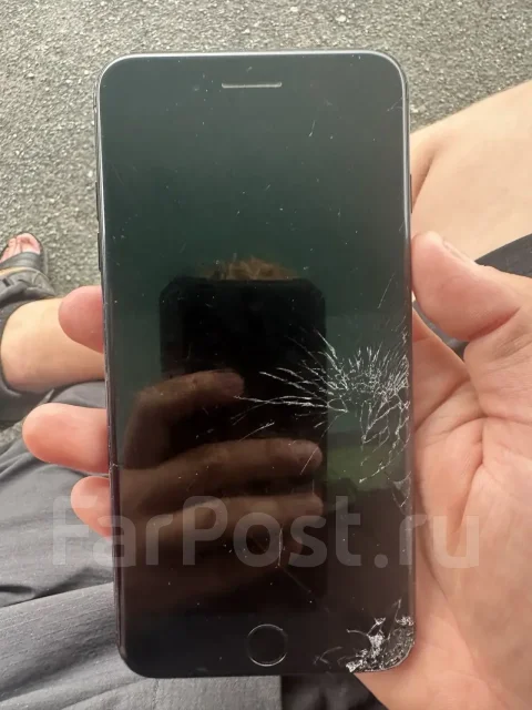 Apple iPhone 7 Plus. �/�, 256 ��, ������, 4G LTE, NFC, ������� ������� ����