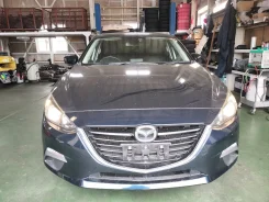 Mazda Axela. BM5FS, P5 ����