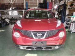 Nissan Juke. YF15217601, HR15 ����