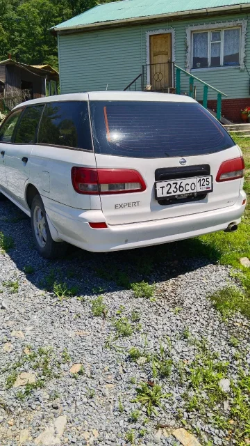 Nissan Expert ����