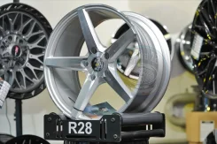 Vossen VPS-303. 8.0x17", 5x114.3, ET35, �� 73,1���. ����