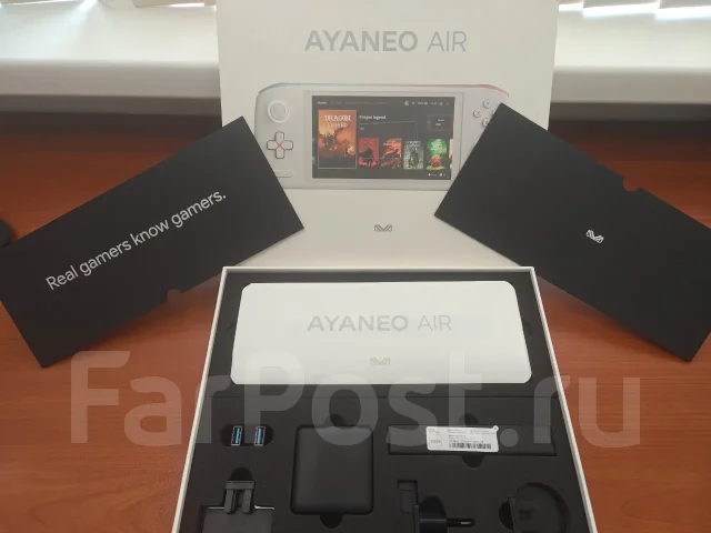 Ayaneo ����