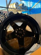 Nismo. 8.5x18", 5x114.3, ET35, �� 73,1���. ����