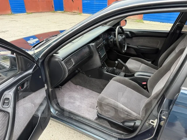 Toyota Corona. ��������, ��������, 1.6 (115��.�.), ������, 126����. �� ����