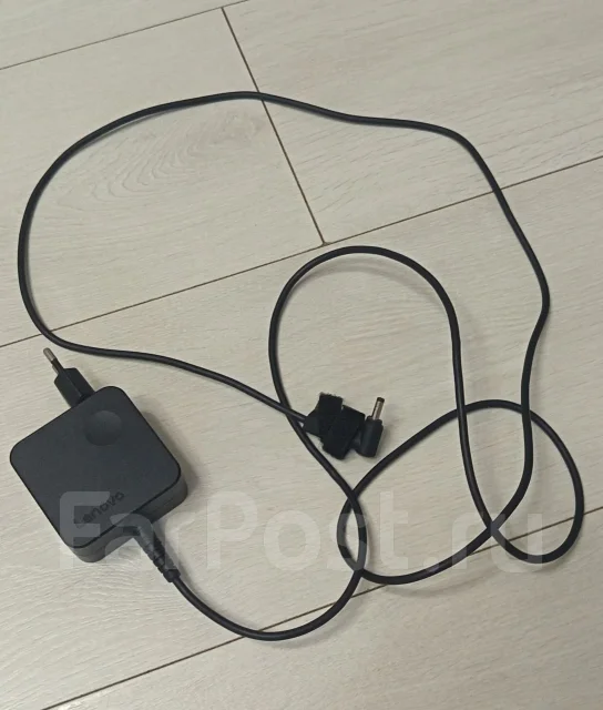 Lenovo IdeaPad 100-15IBY. 15.6", 2,2����, ��� 8 ��, ���� 128���, WiFi: 1, Bluetooth: 1, ����������� �� 2��. ����