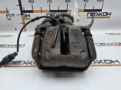 ������� ��������� AUDI A8 2011 4H0615404A D4 4.2 CDRA, ������ ������ 4H0615404A ����
