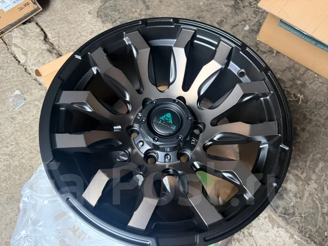 Wilcroxx. 8.5x16", 6x139.7, ET0, �� 110,1���. ����