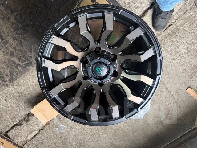Wilcroxx. 8.5x16", 6x139.7, ET0, �� 110,1���. ����