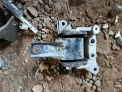 ������� ��������� Mitsubishi Lancer MN184371 X MN184371 ����