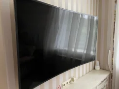 Samsung. Quantum Dot (QLED, NanoCell) ����