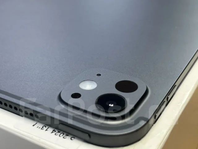 Apple iPad Pro 13. ������ 256 �� ����