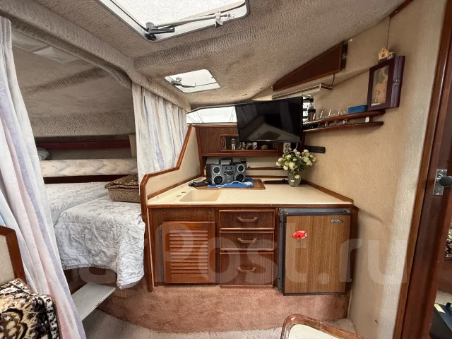Searay Sundancer. ����� 9,5��., ��������� ������������, 500��.�., ������ ����