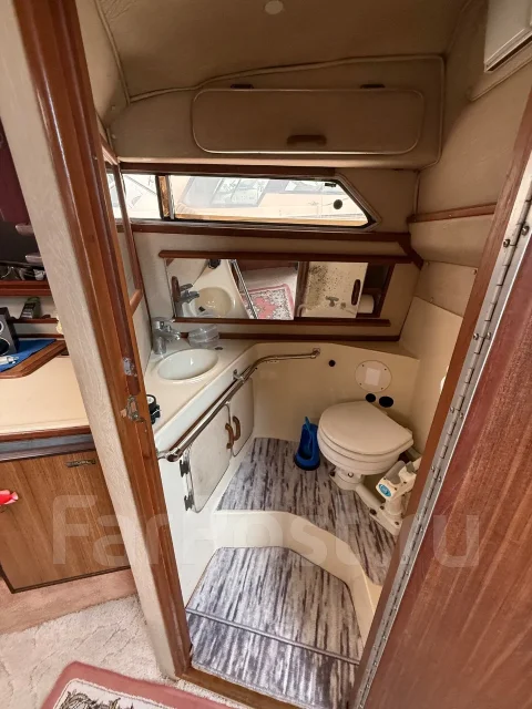 Searay Sundancer. ����� 9,5��., ��������� ������������, 500��.�., ������ ����