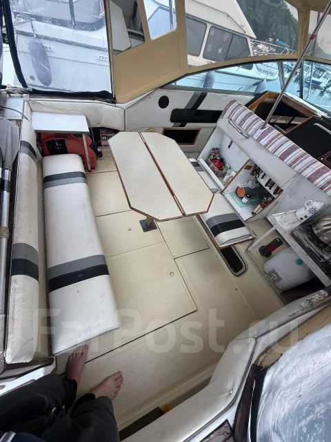 Searay Sundancer. ����� 9,5��., ��������� ������������, 500��.�., ������ ����
