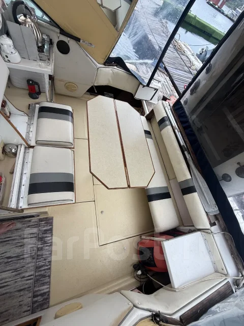 Searay Sundancer. ����� 9,5��., ��������� ������������, 500��.�., ������ ����