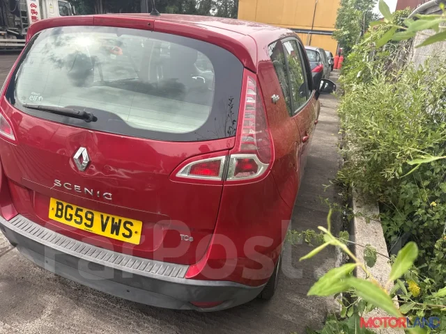 ���������� ��������� Renault Scenic 2009-2012 21338877 214810898R ����