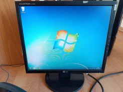 LG. 17", ���������� �� (LCD, LED, QLED) ����
