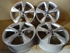 RAYS HFullCross Cross Sleekers Q5