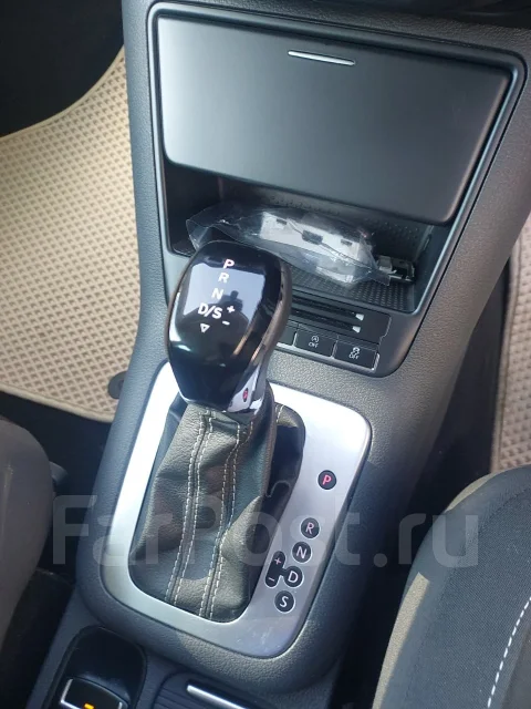 Volkswagen Tiguan. �������, ��������, 1.4, ������, 142 427����. �� ����