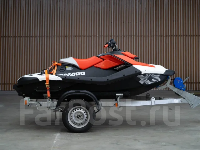 BRP Sea-Doo Spark Trixx. 2024 ��� ����