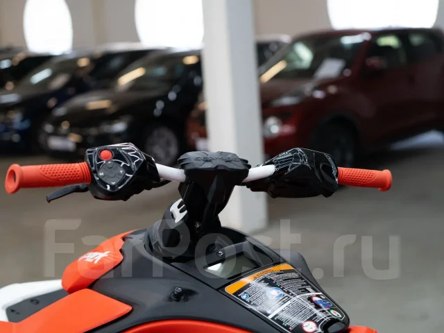 BRP Sea-Doo Spark Trixx. 2024 ��� ����