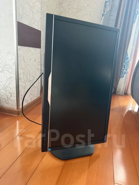 Philips. 28" ����