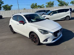 Mazda Demio. DJ5AS ����