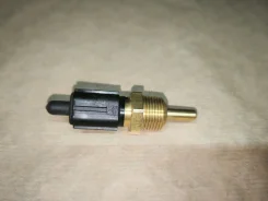 ������ ����������� ����������� �������� Mitsubishi MD177572 MD177572 ����