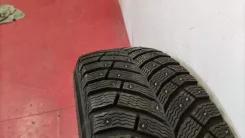 Michelin X-Ice North 4